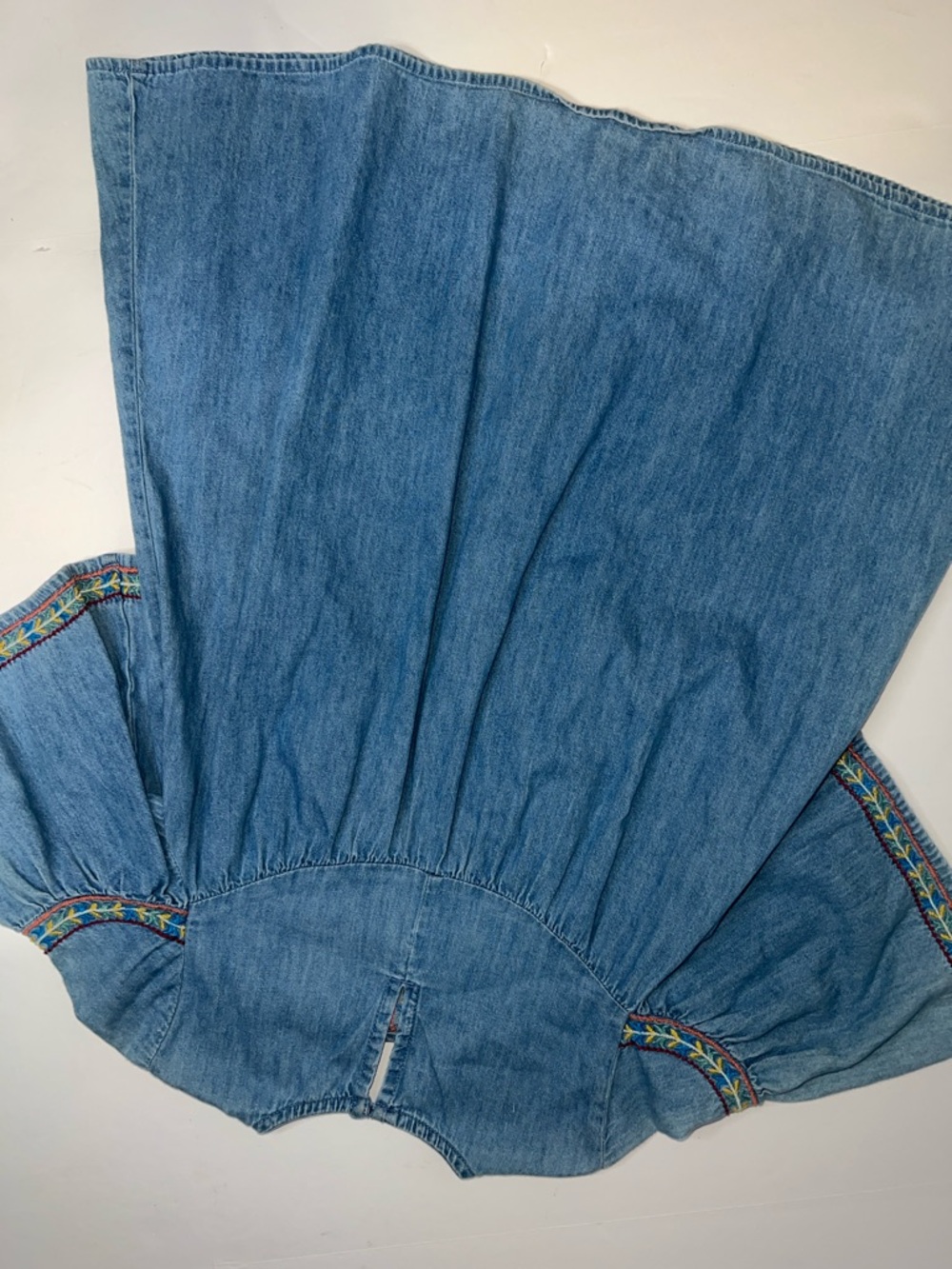 Zara Blue Denim Dress with Multicolor Embroidery Girls 7 - Picture 5 of 10
